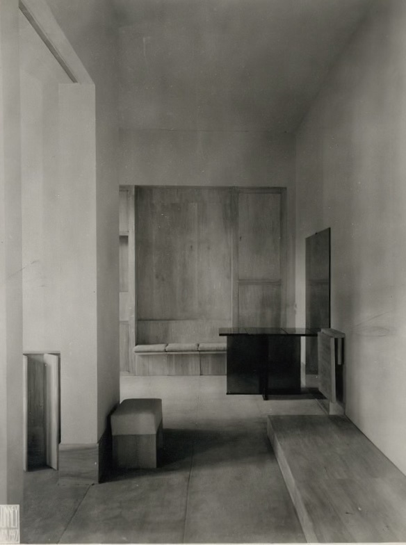 Boutique interior late 1920s. Black and white photo.